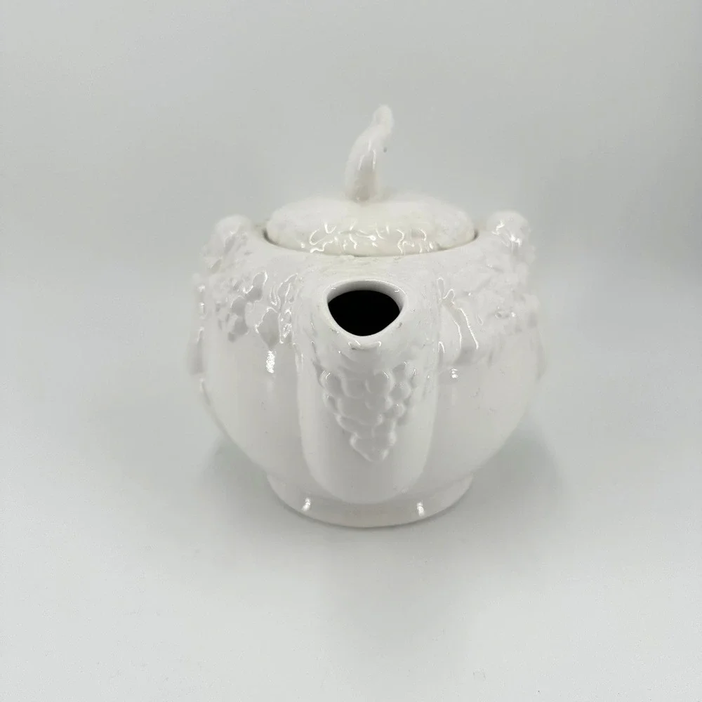 Vintage White Ceramic Cherub Angel Relief Teapot w/ Lid‎ FWC Decorative